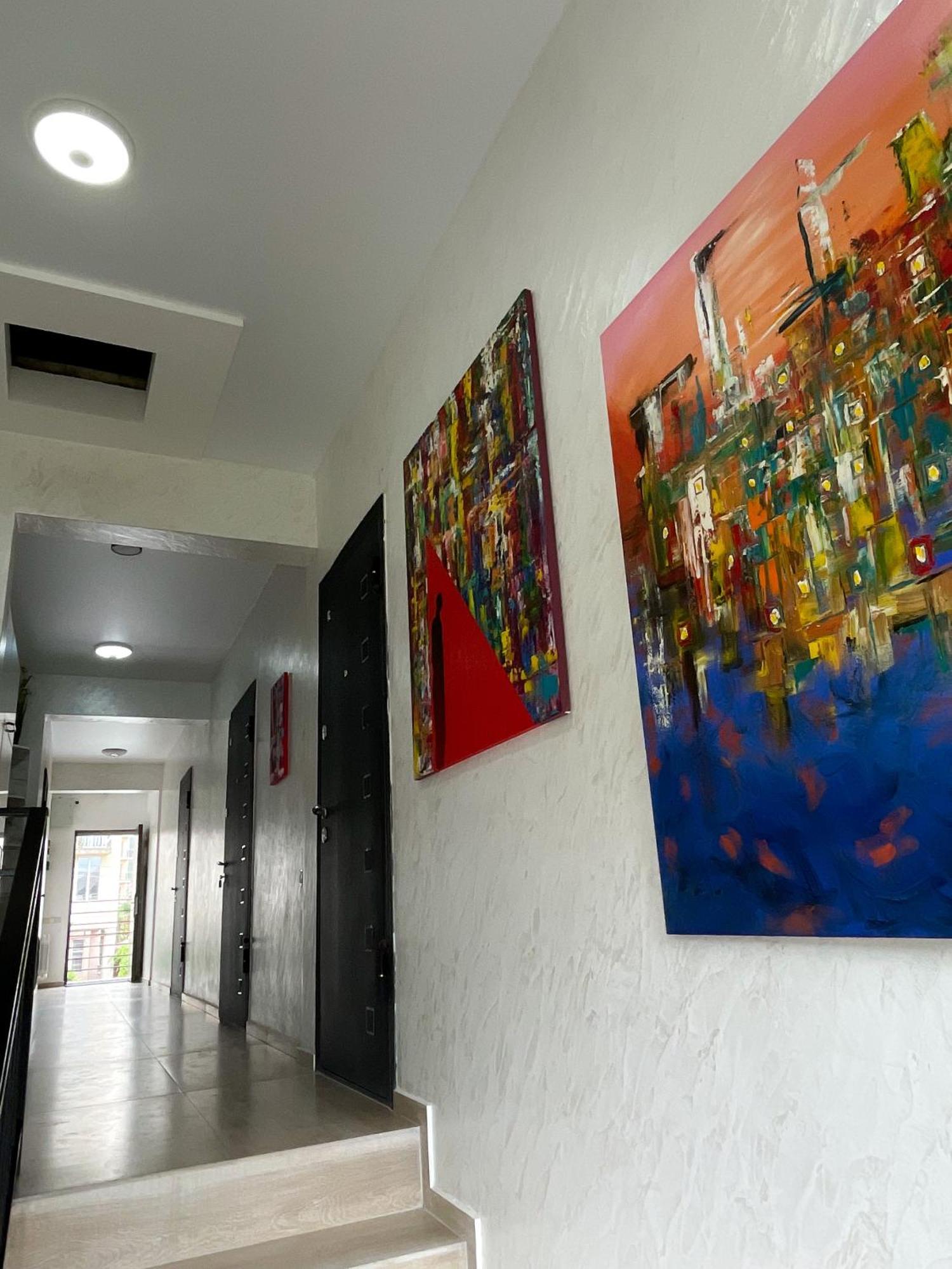 Sun And Moon Aparthotel Batumi Ngoại thất bức ảnh